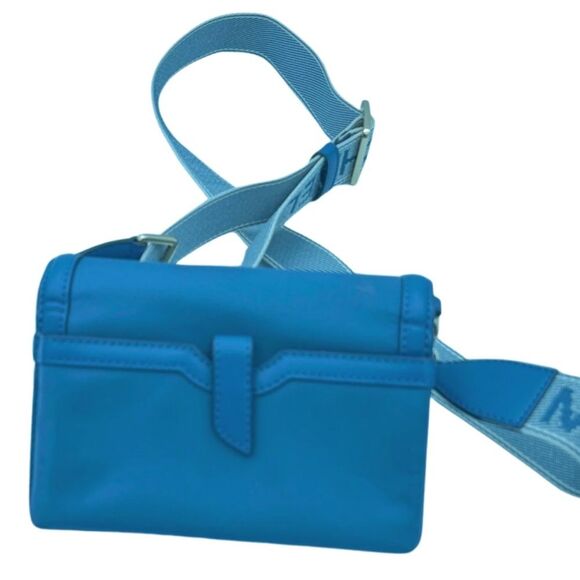 Michael Kors Jet Set Small Nylon Gabardine Smartphone Crossbody Bag - Picture 6 of 13